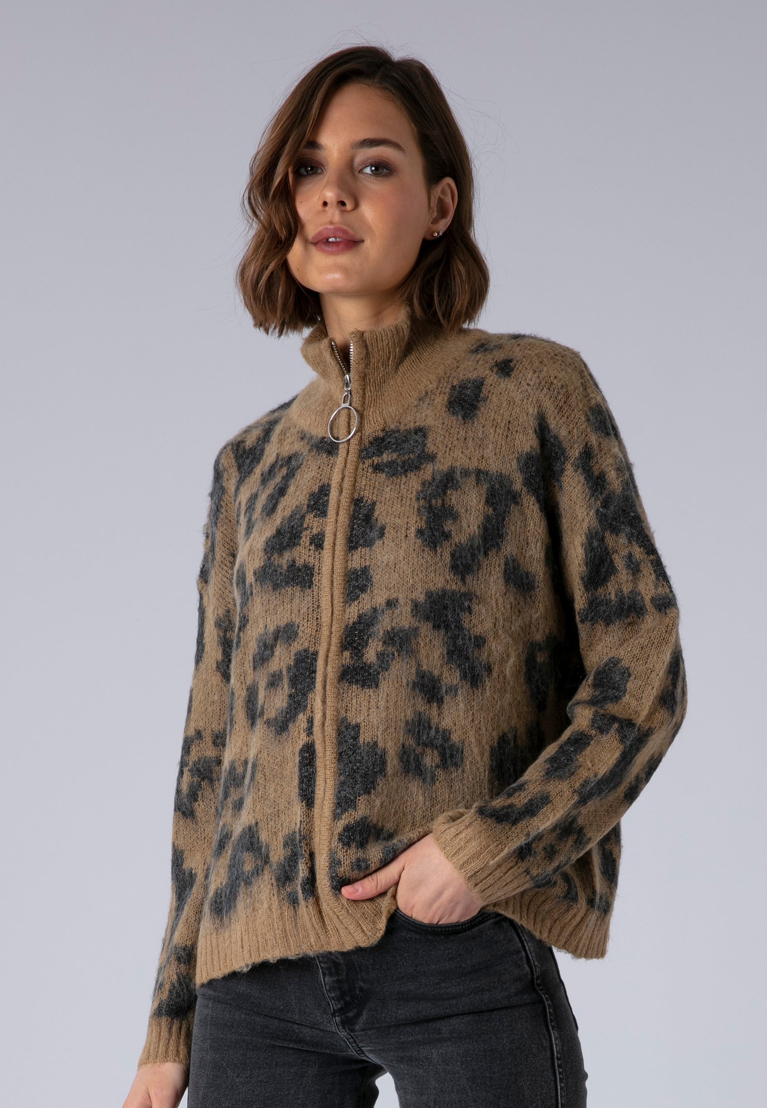 MAXIMUM CARDIGAN CAMEL & BLACK