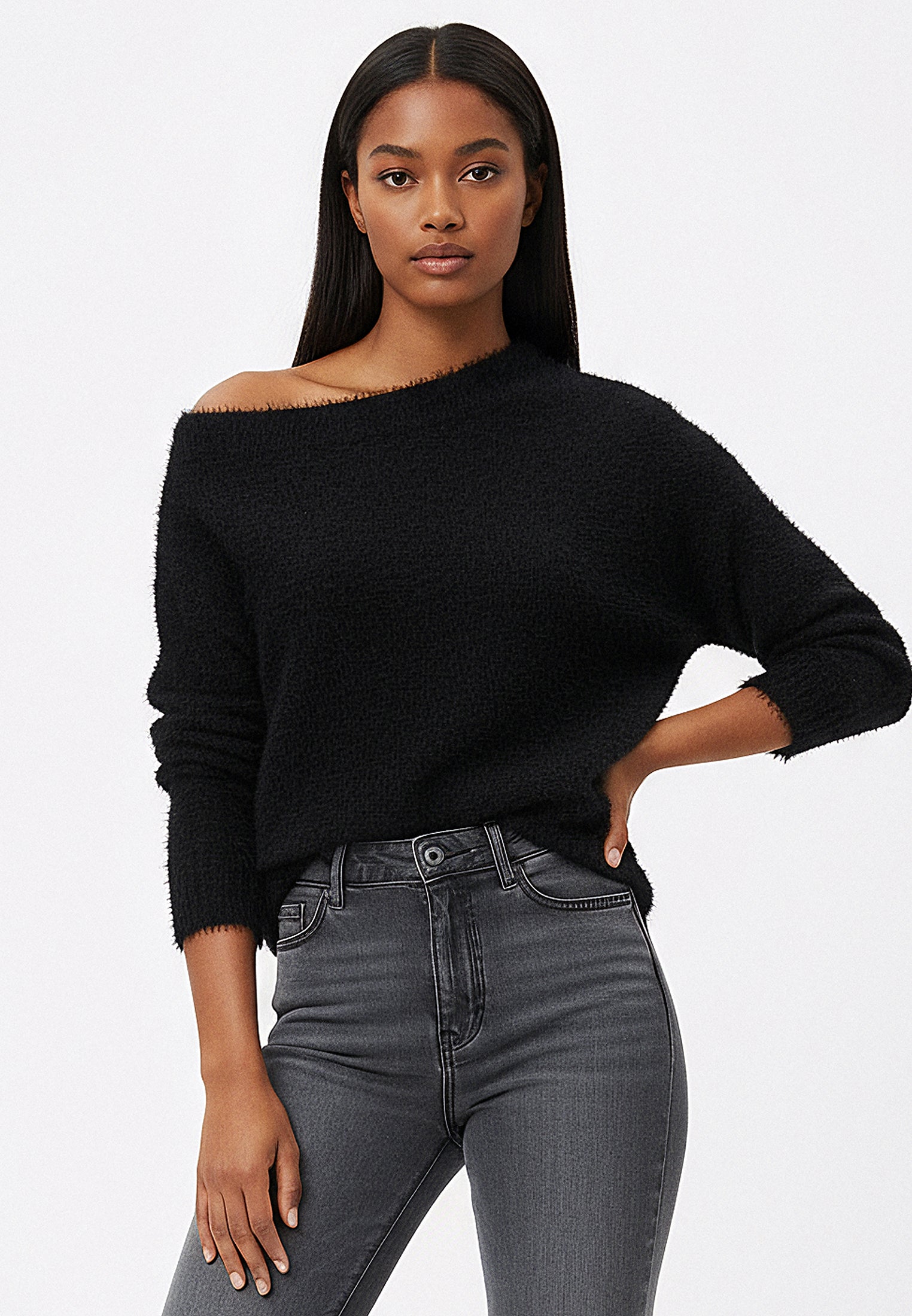 NATURAL JUMPER BLACK