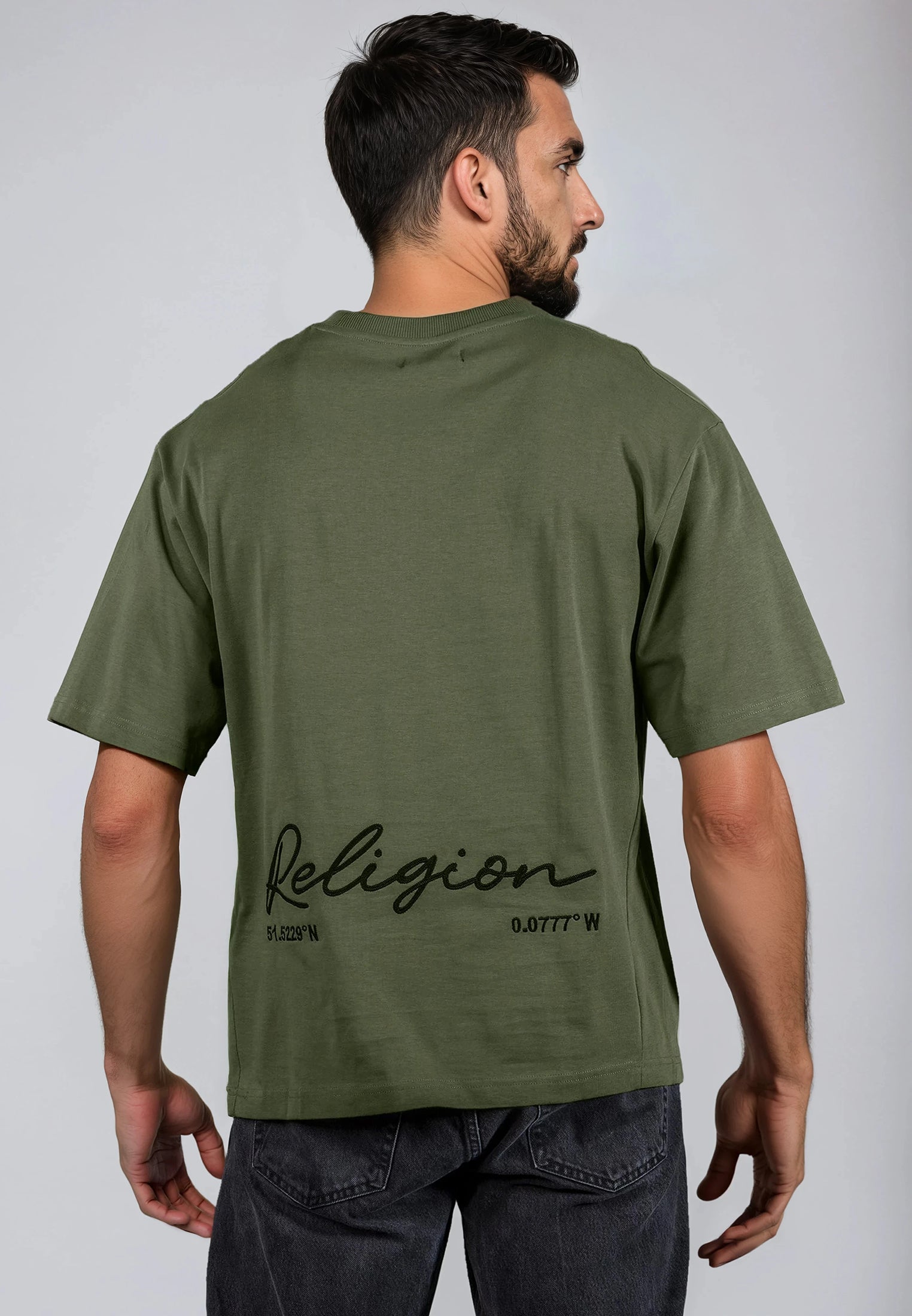 OVERSIZED HEAVY EMBRO T-SHIRT ARMY GREEN